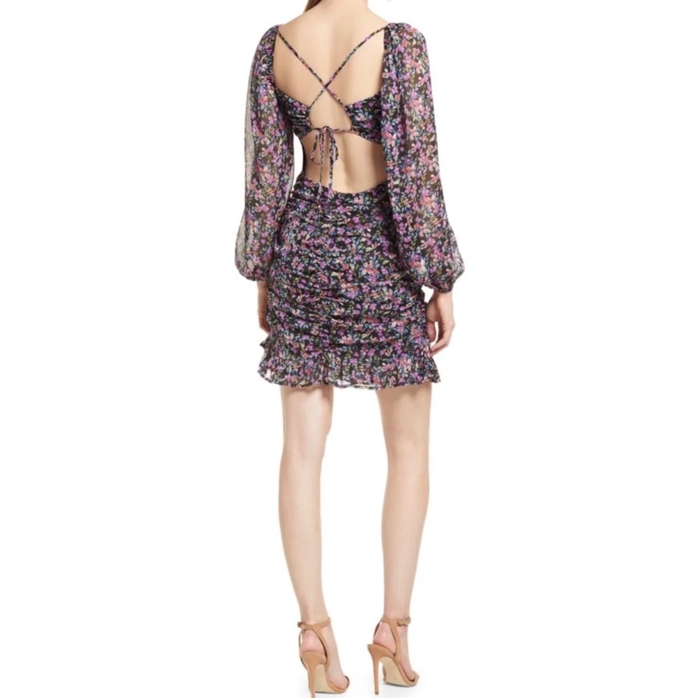 ALL IN FAVOR NWT Floral Sweetheart Neck Long Sleeve Mini Dress Size Medium